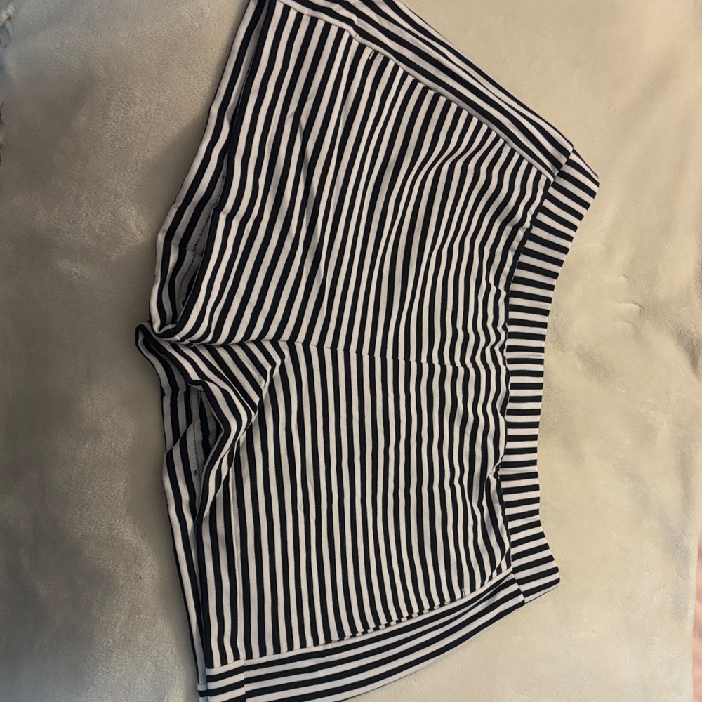 Aligne Omari Mid-Rise Stripe Shorts